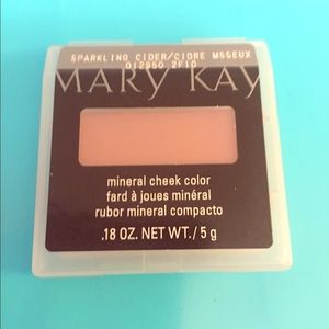 SOLD     Cheek color